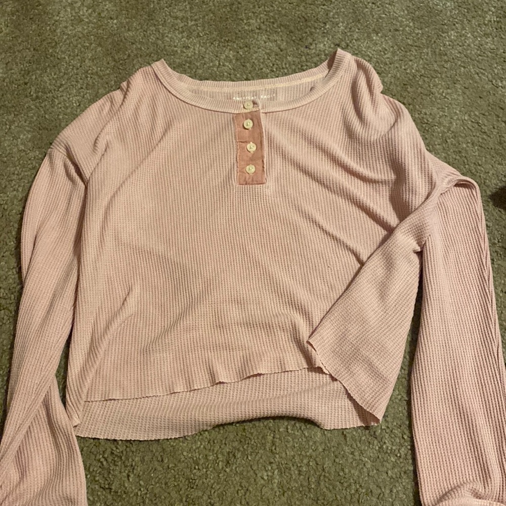 Small cropped pink half button top